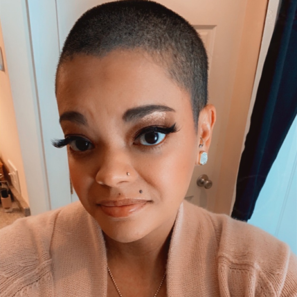 Meet your Posher, Amber